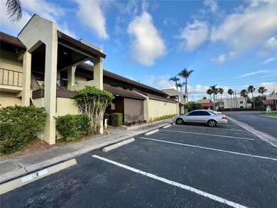 1100 E Bay Dr unit 3, Largo, FL 33770 - photo 3