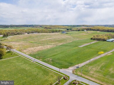 12002 Prices Distillery Rd, Damascus, MD 20872 - photo 5