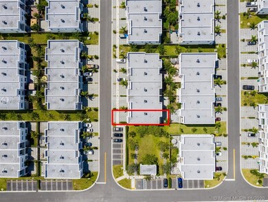 10235 NW 72nd St, Doral, FL 33178 - photo 6