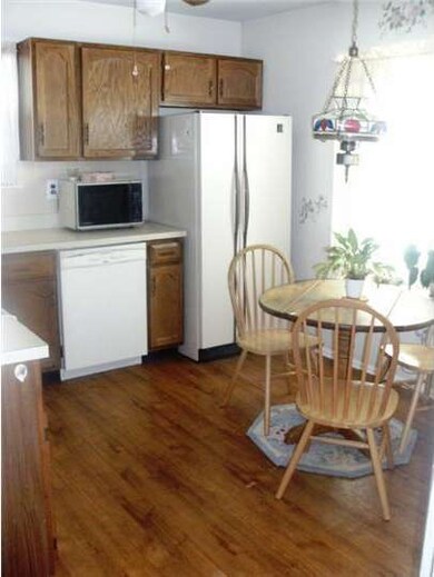 61 Knollwood Dr, Woodbury, NJ 08096 - photo 5