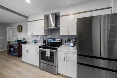 3020 Gypsy St, Sarasota, FL 34231 - photo 7