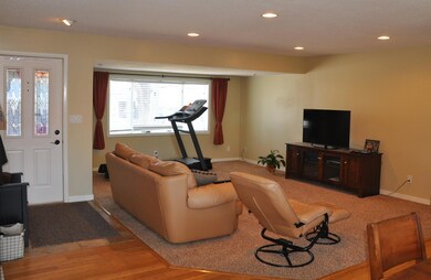 830 S 23rd St, Grand Forks, ND 58201 - photo 2