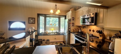 Granite Counter & Nice Bay Window