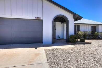 3202 N Ellis St-4