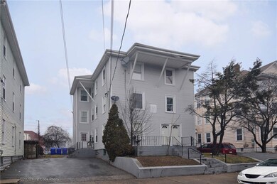 199 Sisson St, Pawtucket, RI 02860 - photo 3