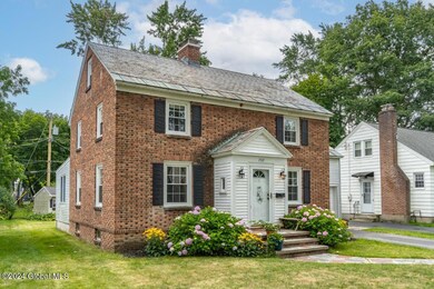 1552 Myron St, Schenectady, NY 12309 - photo 3