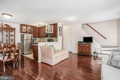 423 Wendover Dr unit 127-B, Eagleville, PA 19403 - photo 5