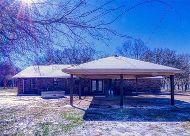 119 Kirk Dr, Corsicana, TX 75109 - photo 4