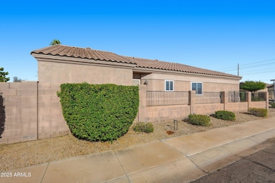 13208 N 31st Way, Phoenix, AZ 85032 - photo 6