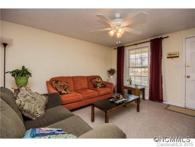 115 Wyatt St, Asheville, NC 28803 - photo 6