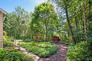 2275 Timbertrails Rd, Lisle, IL 60532 - photo 5