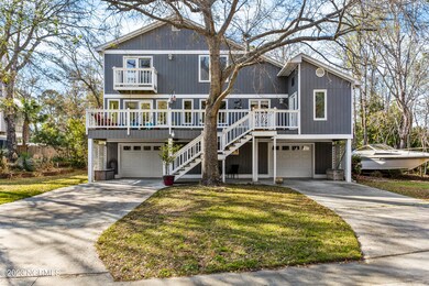 002_7200_sea_robin_court-2