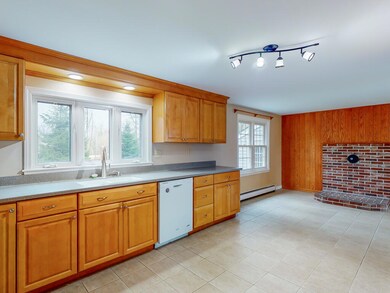 127AlbionRd-Windham-07