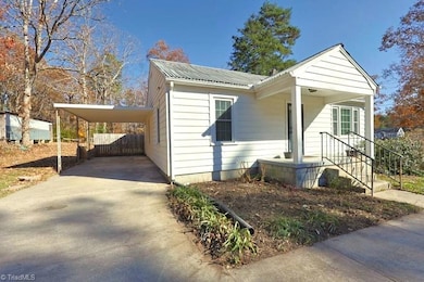 536 Oakgrove Rd, Asheboro, NC 27205 - photo 3