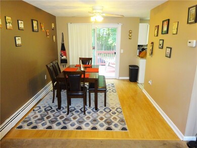 61 Reed St unit 61, Warwick, RI 02886 - photo 4