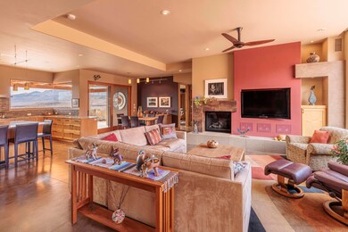 5 Living Room