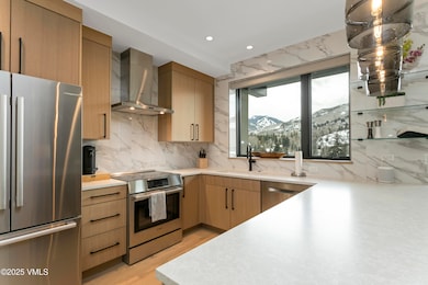 Weston Townhouse 304-006