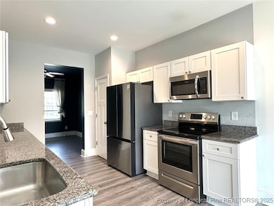 339 N Stephens St, Southern Pines, NC 28387 - photo 3