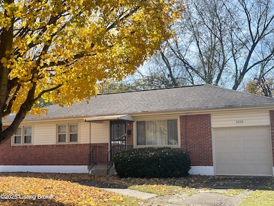 2006 Patricia Dr, Louisville, KY 40272 - photo 2