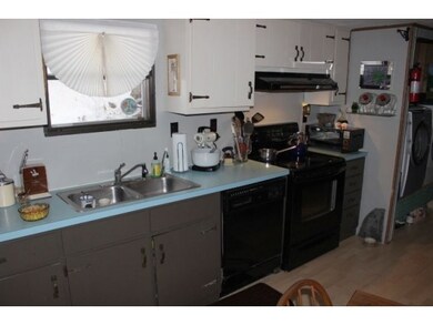 3 Deepwood Park, Brattleboro, VT 05301 - photo 2