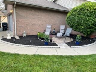 4664 Gray Fox Ct, Columbus, IN 47203 - photo 4