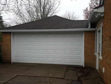 2 Car Att Garage