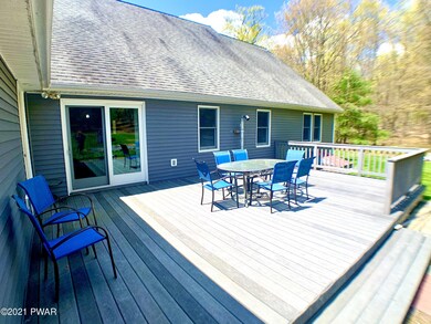 51 Moonbeam Cir, Hawley, PA 18428 - photo 5