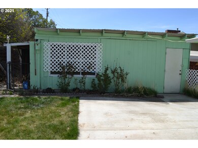 880 E Fairview Way, Heppner, OR 97836 - photo 7