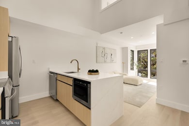 3923 14th St NW unit 4, Washington, DC 20011 - photo 6