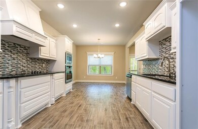 7 Kirkbridge Ln, Bella Vista, AR 72714 - photo 4