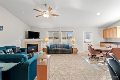 812 6th Ave NE, Ephrata, WA 98823 - photo 4