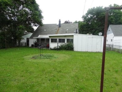 4075 Virginia Cir E, Columbus, OH 43213 - photo 2