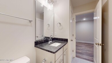 7-web-or-mls-1417B-Dorset-Dr-Greenville-