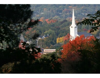 15 Dix St unit 7, Winchester, MA 01890 - photo 2