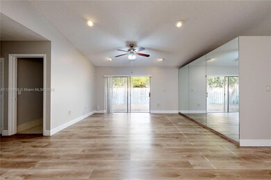 13855 Langley Place, Davie, FL 33325 - photo 5