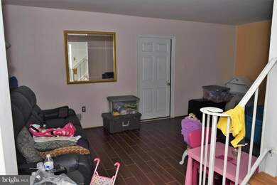 7891 Meadow Ct, Manassas, VA 20109 - photo 3