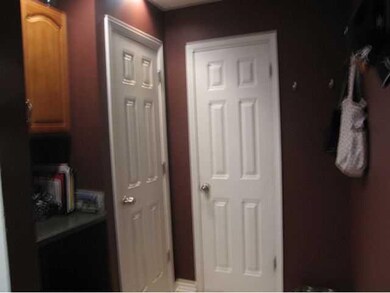 Other Laundry/mud room   Has hook ups for laundry