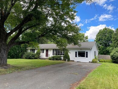 5 Kimberly Ln, Hadley, MA 01035 - photo 3