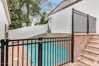 Inground Pool