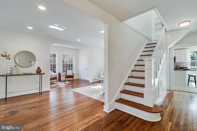 9316 Croom Rd, Upper Marlboro, MD 20772 - photo 2