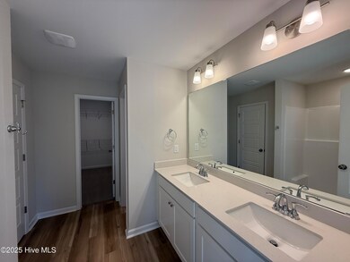 30 E Emily Gardens Dr, Selma, NC 27576 - photo 6