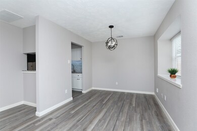 7851 Terra Cotta Dr, Houston, TX 77040 - photo 6