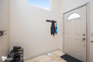 Entry Unit 2_MAX-61480-FULL