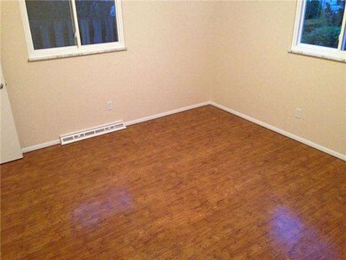 2401 Murray Dr, Toledo, OH 43613 - photo 5