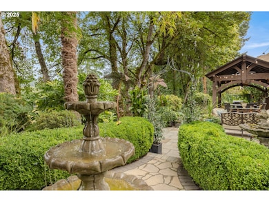 812 Wendy Ct, West Linn, OR 97068 - photo 2