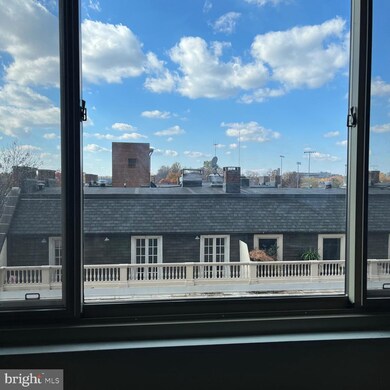 University One Condos unit 708, Baltimore, MD 21218 - photo 2