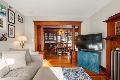 36 Neponset Ave unit 1, Roslindale, MA 02131 - photo 5