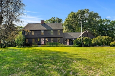 4 Buchan Rd, Andover, MA 01810 - photo 2