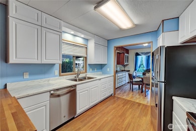 18425 NE 95th St unit 110, Redmond, WA 98052 - photo 7