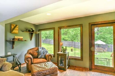 29 Vista St, Asheville, NC 28803 - photo 7